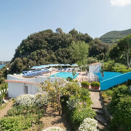 Hotel Bagnitiello