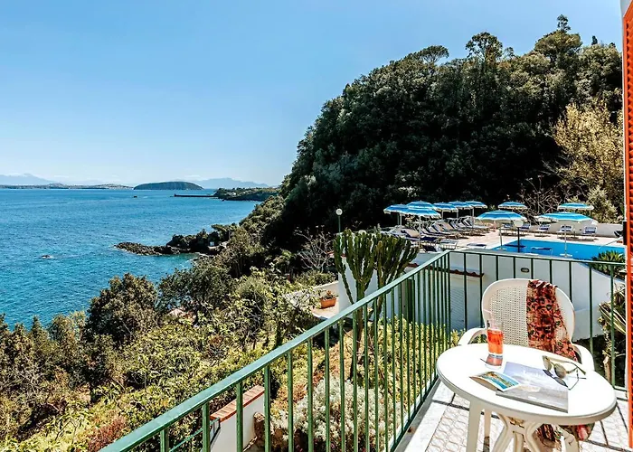 Bagnitiello Ξενοδοχείο *